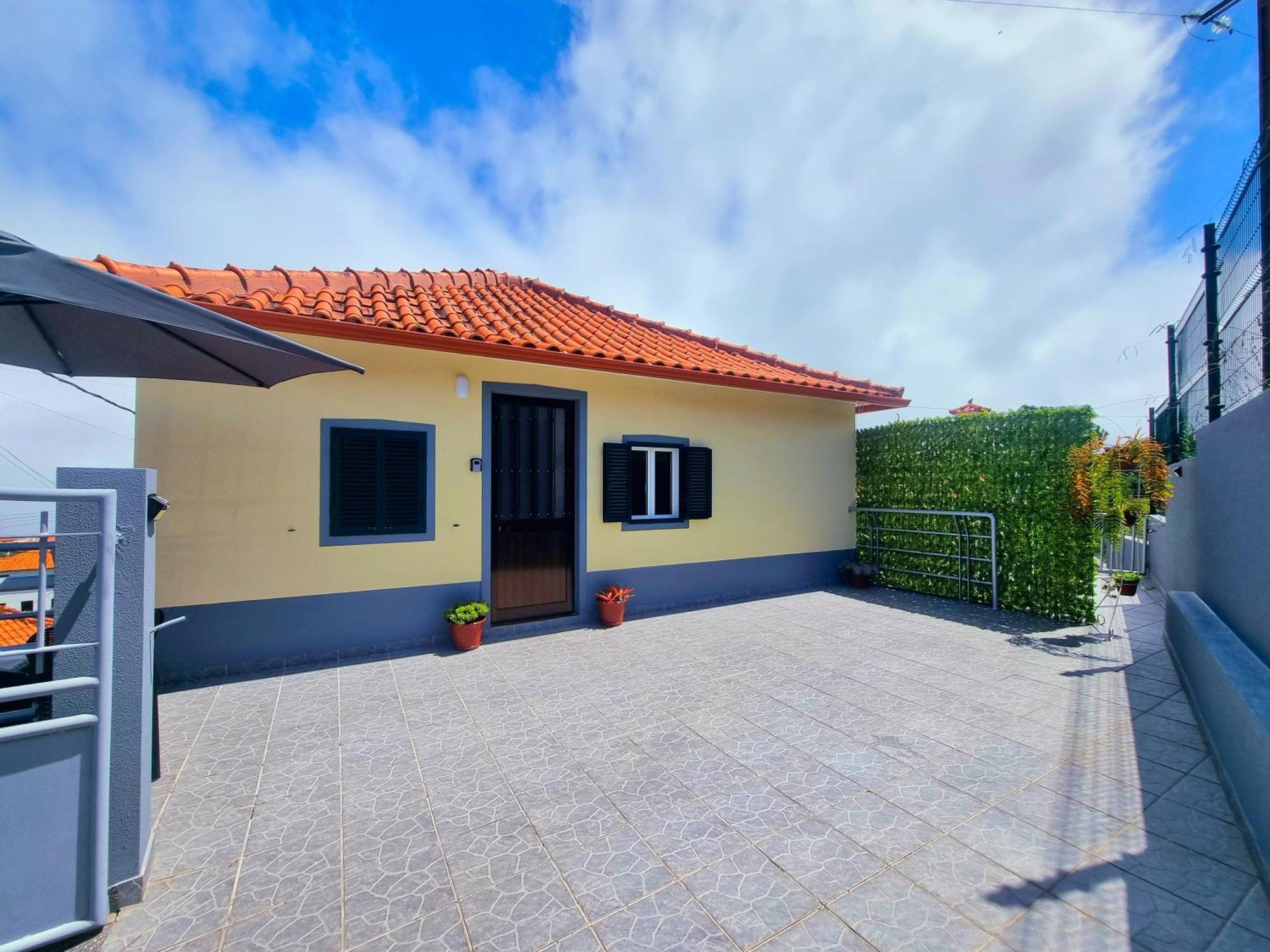 Cozy House In Central Sanatana, Near Top Hiking Trails And Levadas, Pico Ruivo Santana  Esterno foto